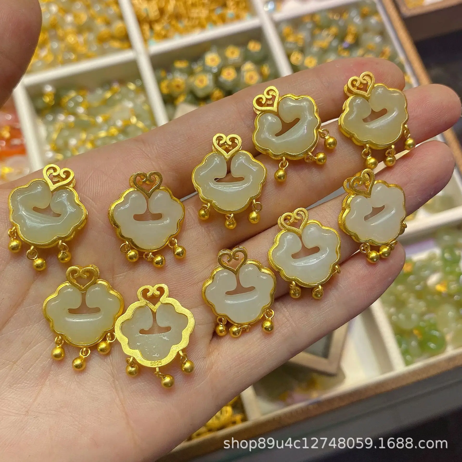 S925 Silver Jade Pendant Set with Gold Plated Accents - Image 9