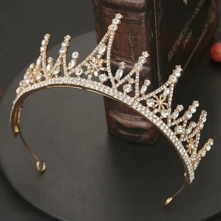 Korean Mori Style Crystal Diamond Hair Crown for Bride — feature 14