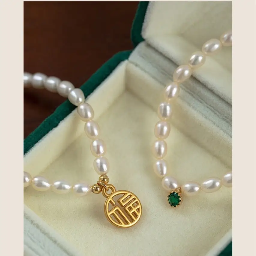 Natural Pearl Bracelet for Women Elastic Average Size - Image 5