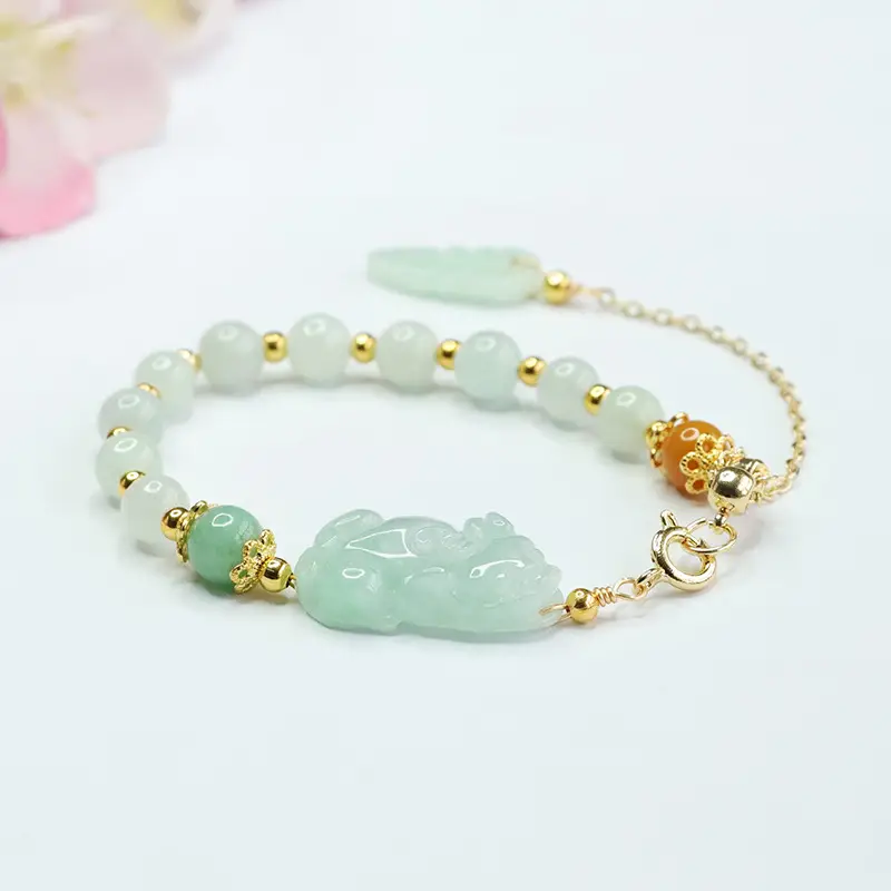 Guan Yu Jade Pixiu Bracelet Green White Wholesale — feature 5