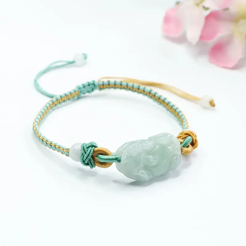 Natural Burmese Jade Pixiu Bracelet with Gold Wire — feature 6