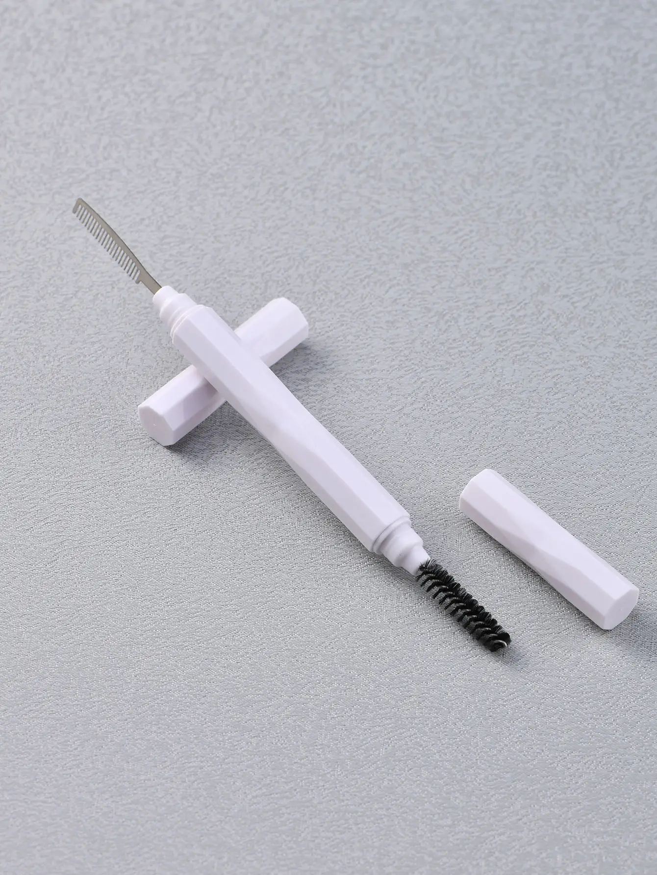 Stainless Steel Mascara Eyelash Comb with Cover - Image 5