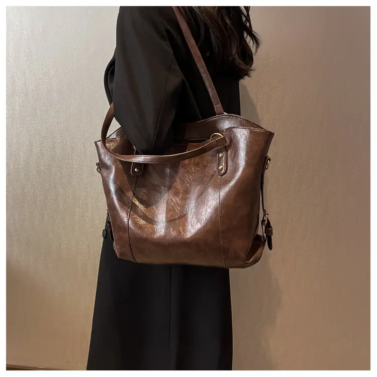 Brown Leather Tote Bag for Women 2022 New Size — feature 18