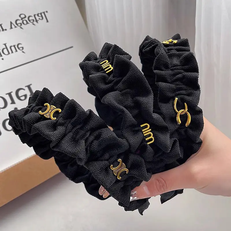 Elegant Black Pleated Hair Hoop for Women - Image 13