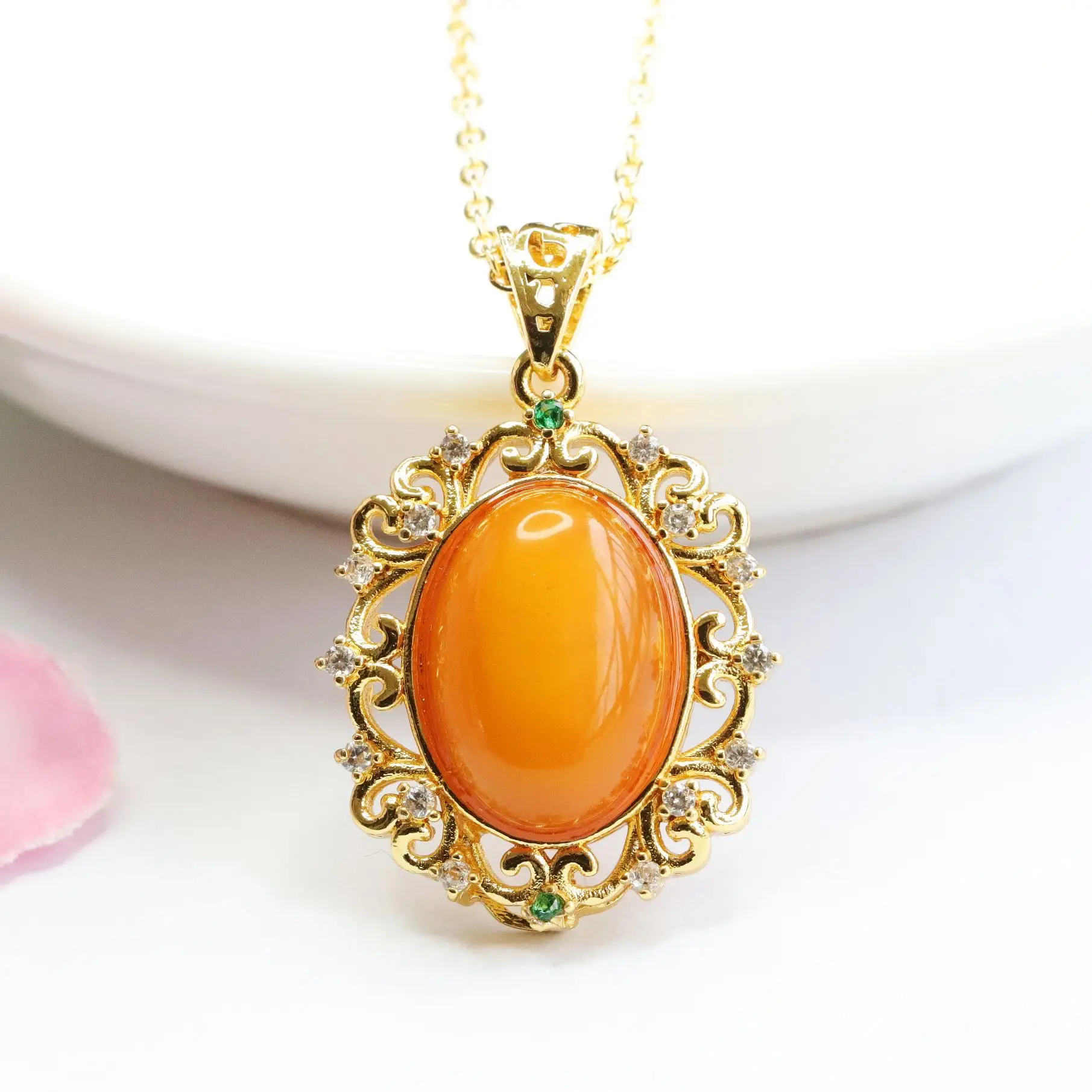 Guan Yu Amber Pendant Necklace with Gold Plating - Image 2