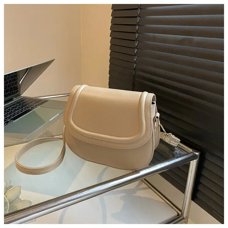 Women's Brown One-shoulder Crossbody Bag Winter 2022 — feature 21