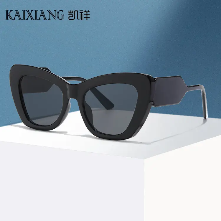 Cat's Eye UV Protective Fashion Sunglasses M425