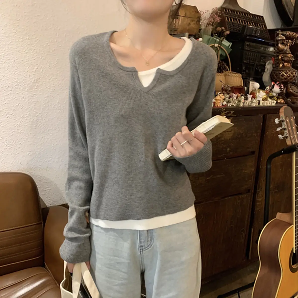 Black Knit Inner Layer Sweater for Women Autumn Winter 2025 — feature 22