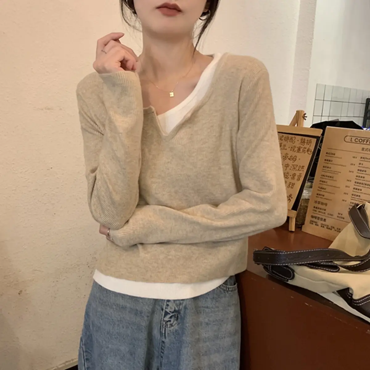 Black Knit Inner Layer Sweater for Women Autumn Winter 2025 — feature 5