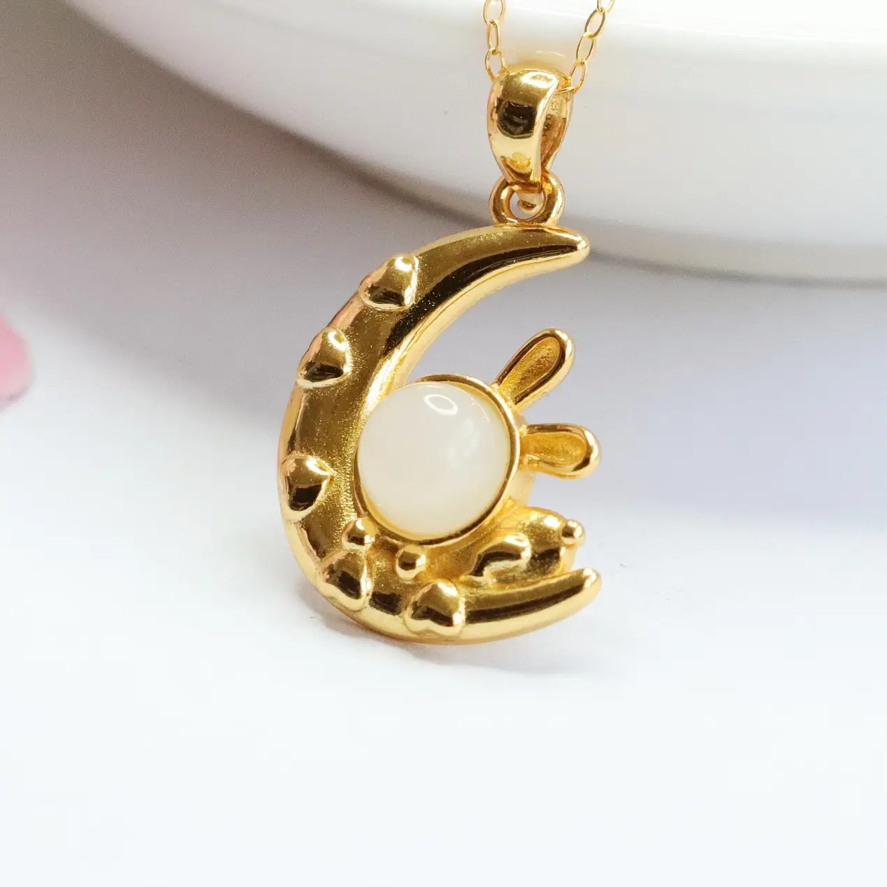 Guan Yu S925 Silver Inlaid Hetian Jade Pendant White Jade Rabbit Moon Necklace — feature 6
