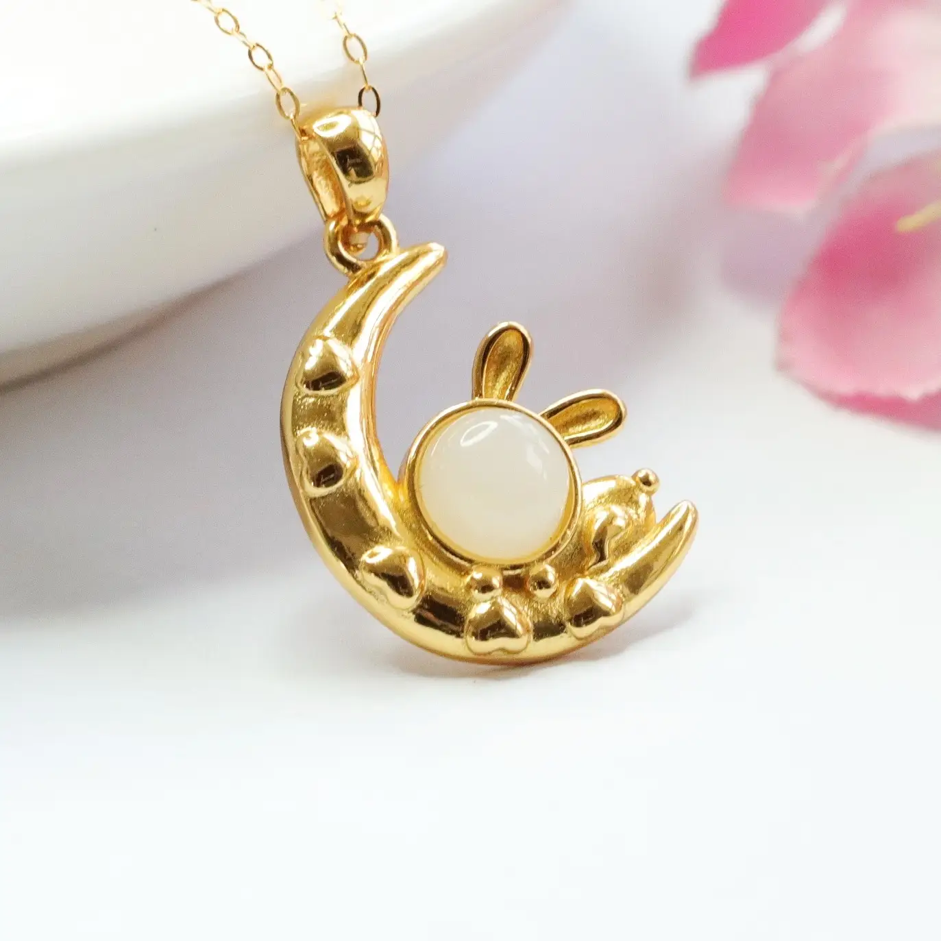 Guan Yu S925 Silver Inlaid Hetian Jade Pendant White Jade Rabbit Moon Necklace — feature 7