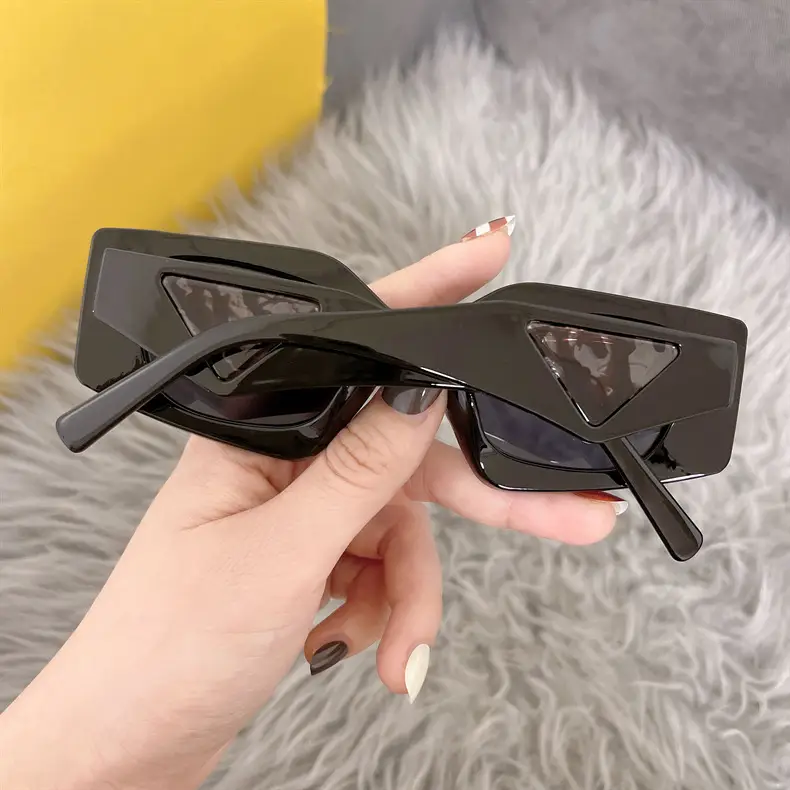 Men & Women European Sunglasses Black Rhinestone Fashion — feature 23