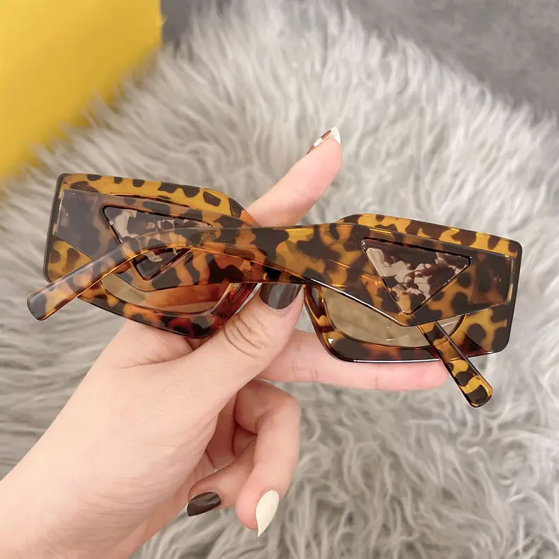 Men & Women European Sunglasses Black Rhinestone Fashion — feature 33