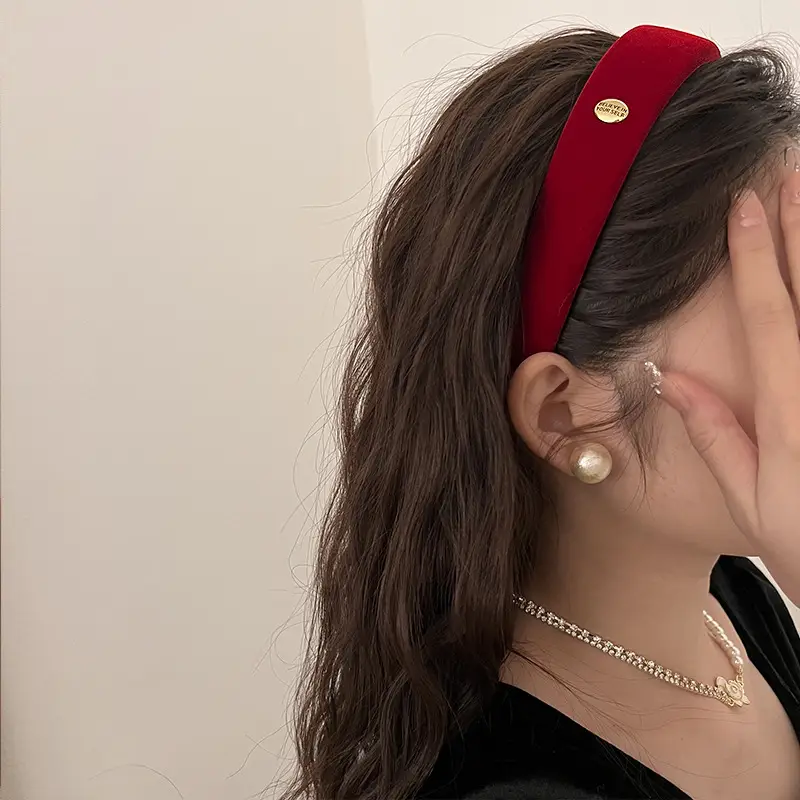 Golden Letter Fabric Hairband for Women High Cranial Top - Image 4