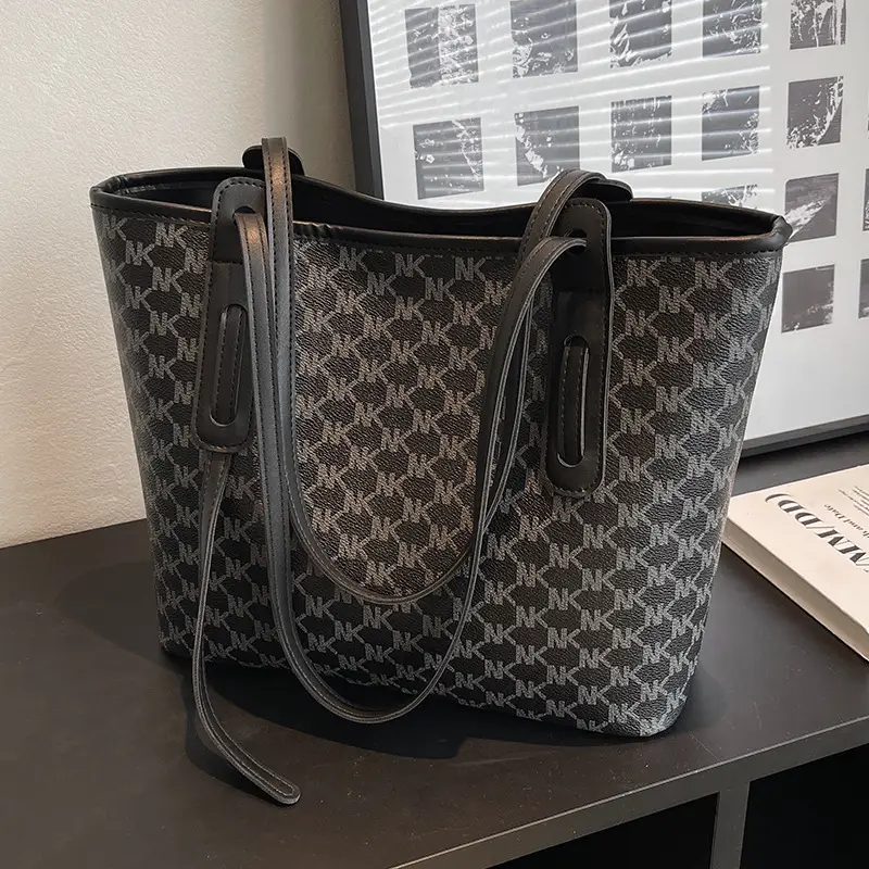 Large Capacity Women's Brown Monogram Tote Bag - Image 6