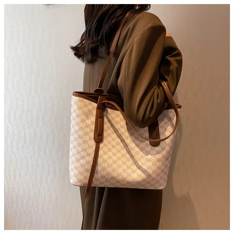 Large Capacity Women's Brown Monogram Tote Bag — feature 27