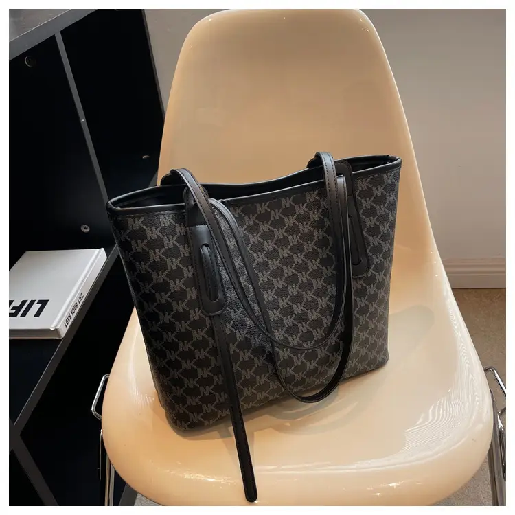 Large Capacity Women's Brown Monogram Tote Bag — feature 37