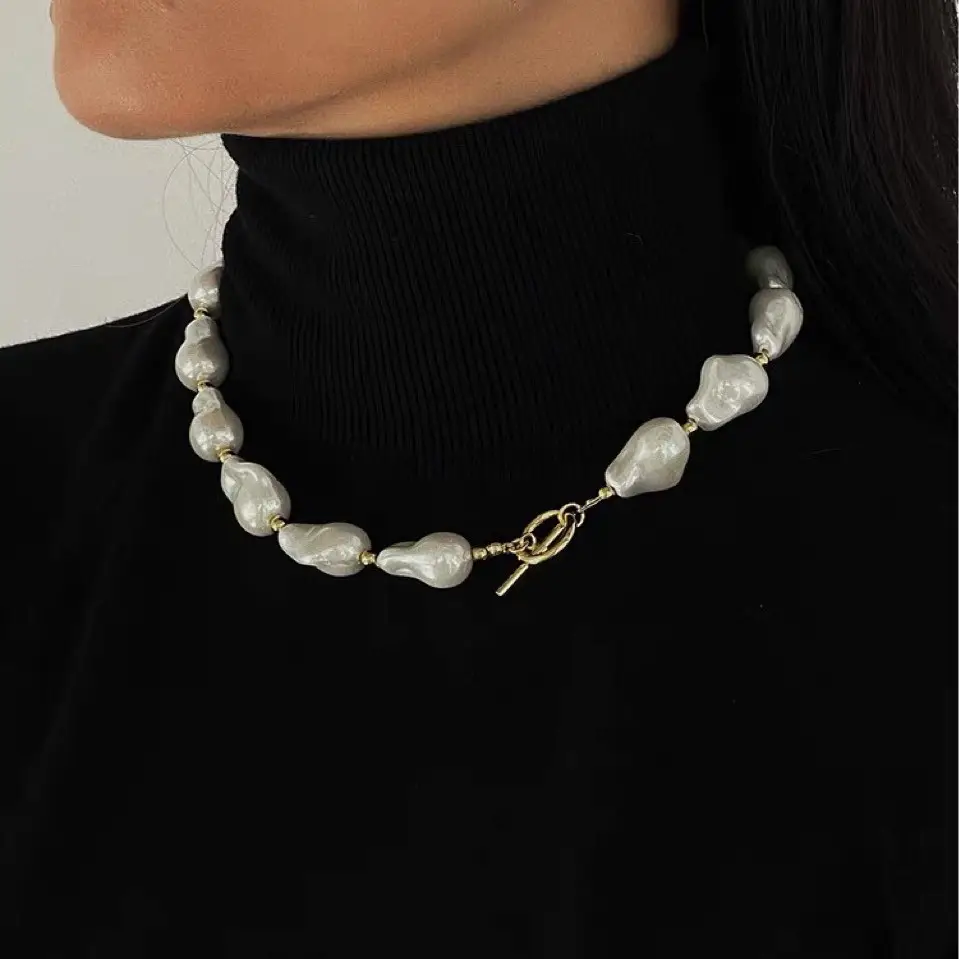 2022 New Year's Birth Year Pearl Buckle Necklace - Image 2