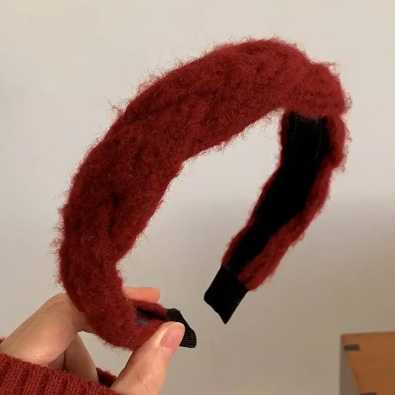 Red Velvet Headband for Women 2025 Winter Elegant Hair Accessory - Image 4
