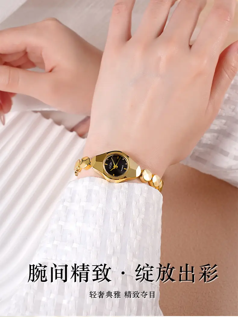 Women's Gedi Quartz Bracelet Watch Silver Water Resistant — feature 2