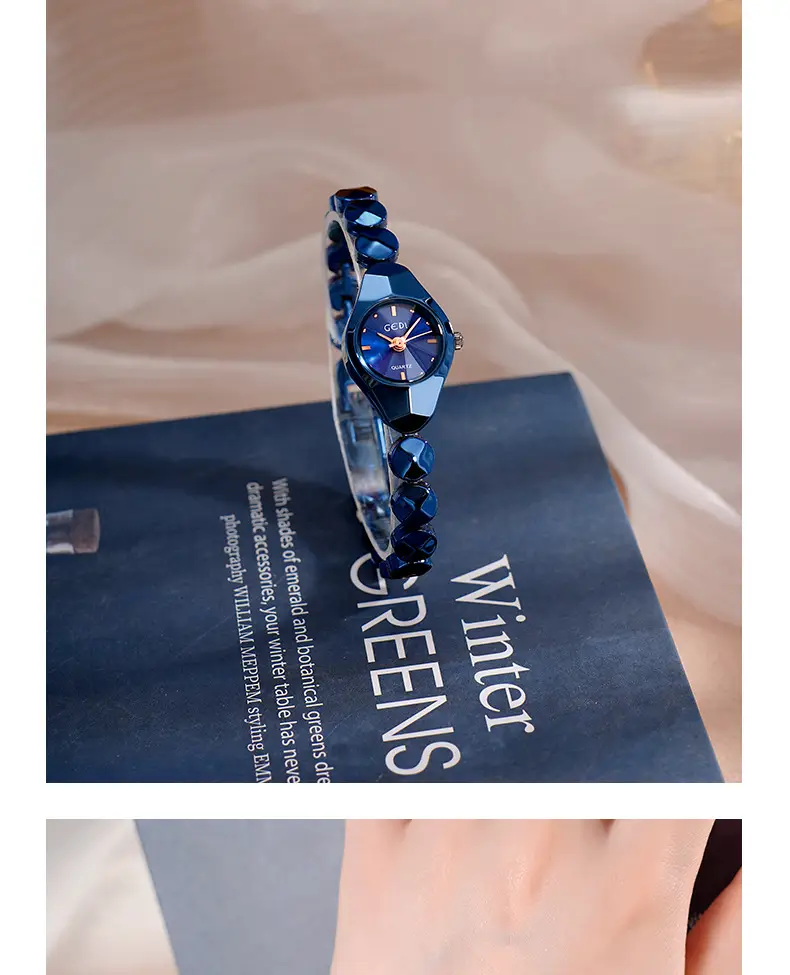 Women's Gedi Quartz Bracelet Watch Silver Water Resistant — feature 22