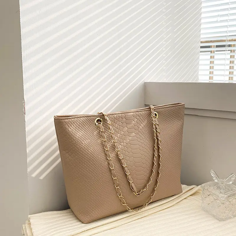 2022 Women's Beige Chain Shoulder Bag Casual Tote - Image 5