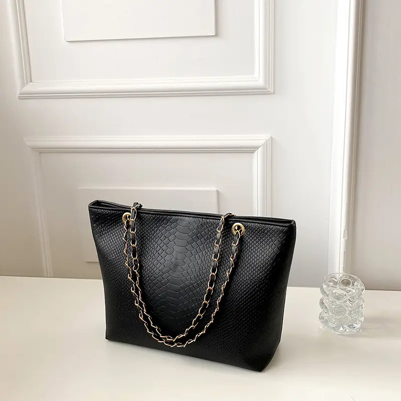 2022 Women's Beige Chain Shoulder Bag Casual Tote - Image 6