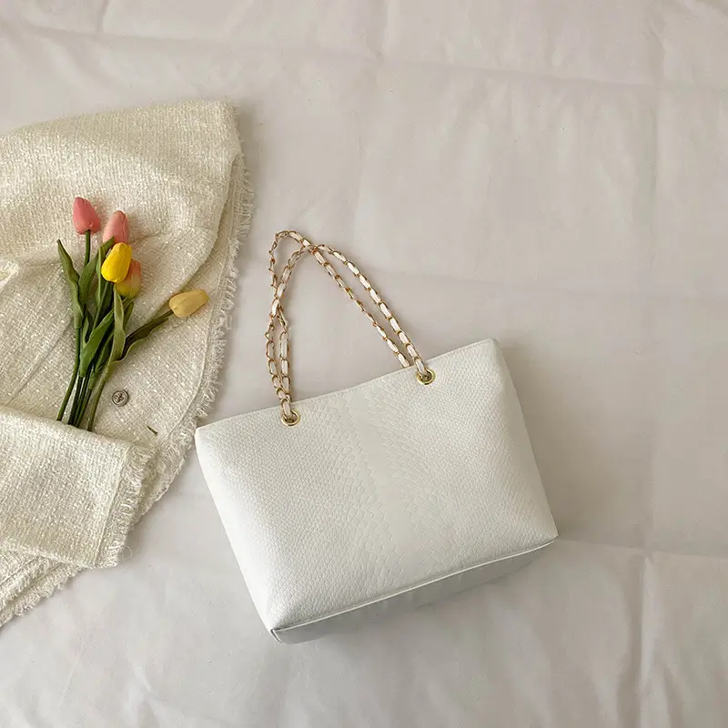 2022 Women's Beige Chain Shoulder Bag Casual Tote - Image 2