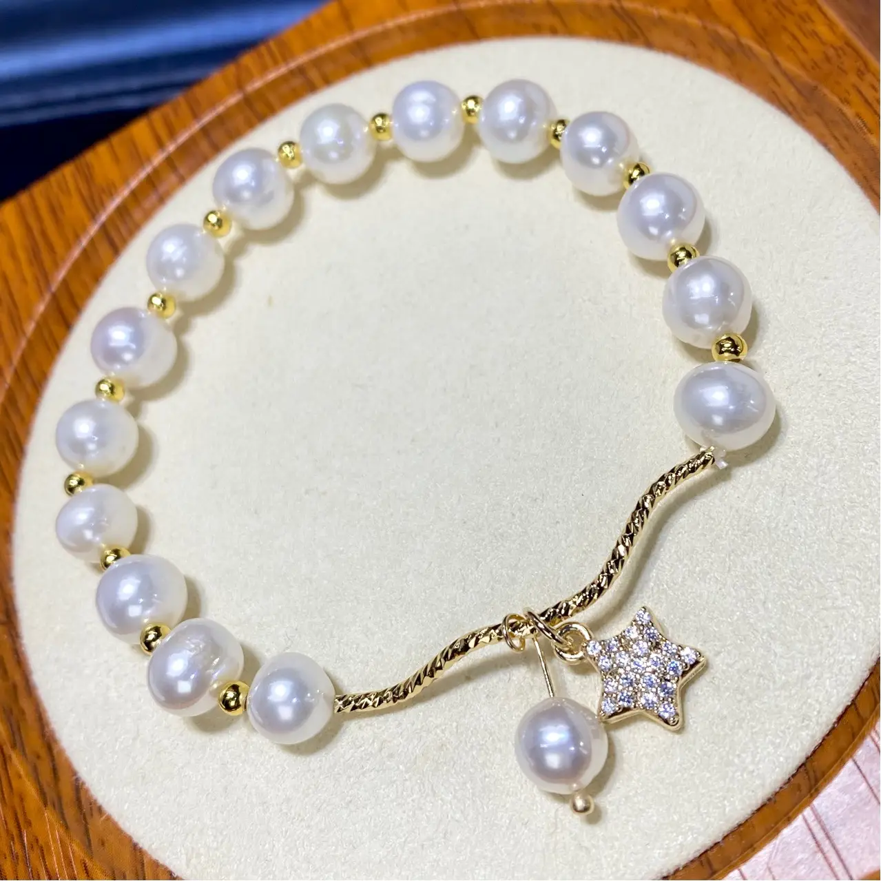 Pearl Bracelet with Crystal Charm for Girls — feature 9