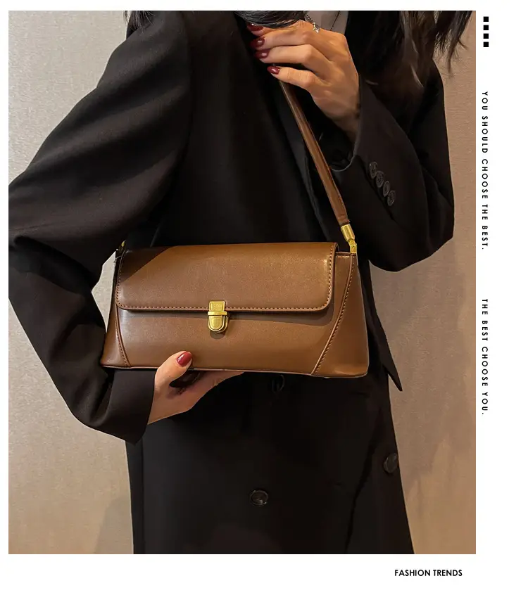 Black Leather Shoulder Bag with Gold Plated Latches — feature 10