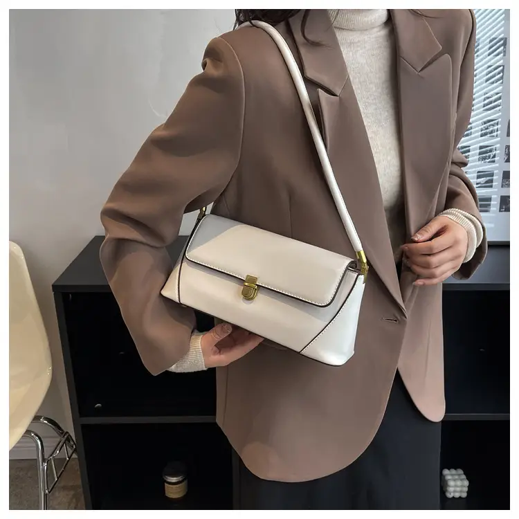 Black Leather Shoulder Bag with Gold Plated Latches — feature 35