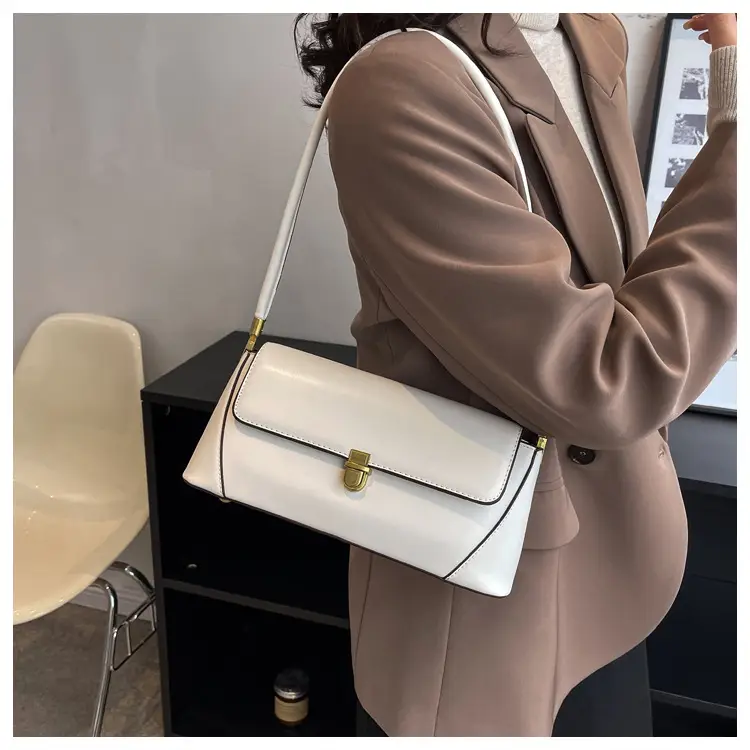 Black Leather Shoulder Bag with Gold Plated Latches — feature 36