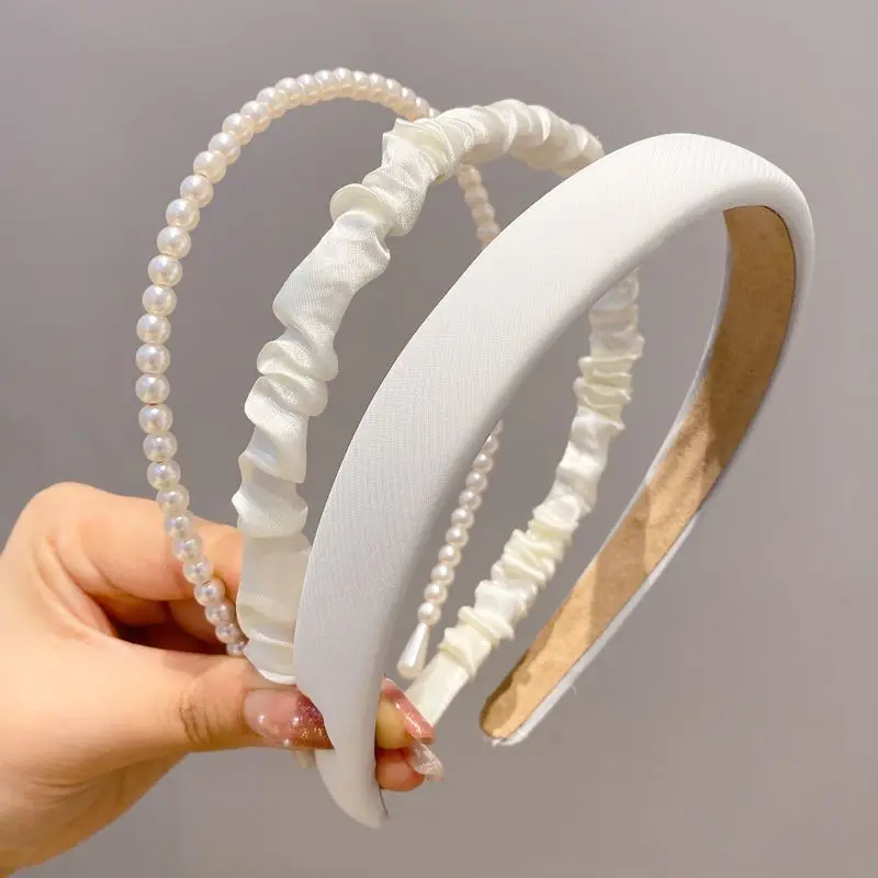 Women's Retro French Style Pearl Headband Blue White - Image 14