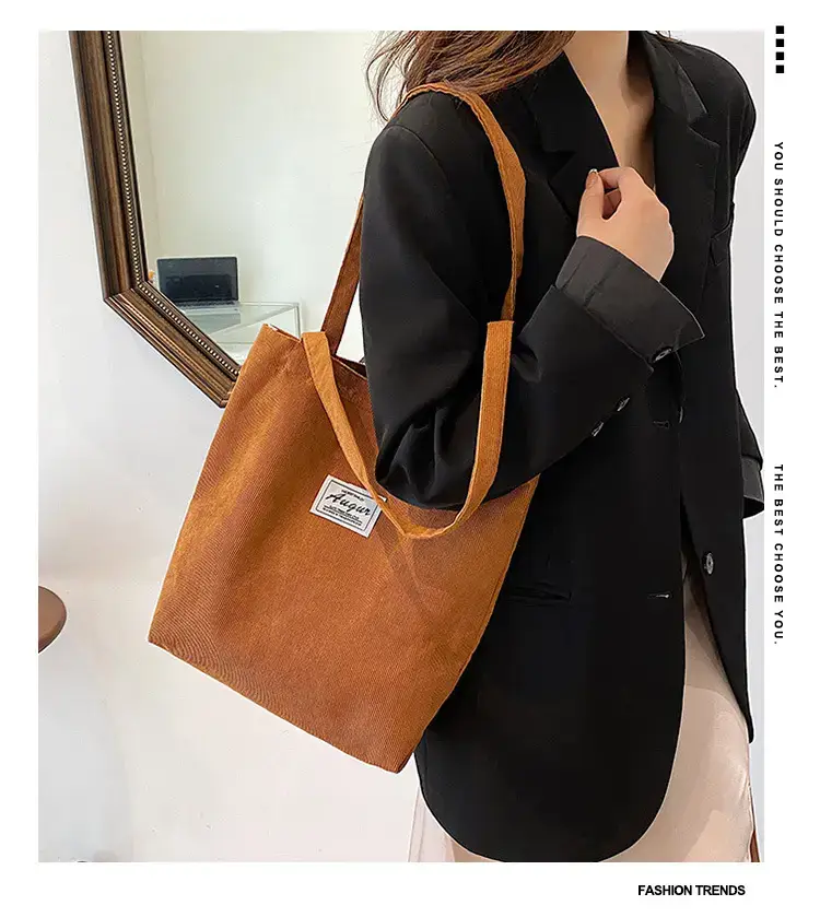 Black Velvet Shoulder Bag for Women Daily Use — feature 3