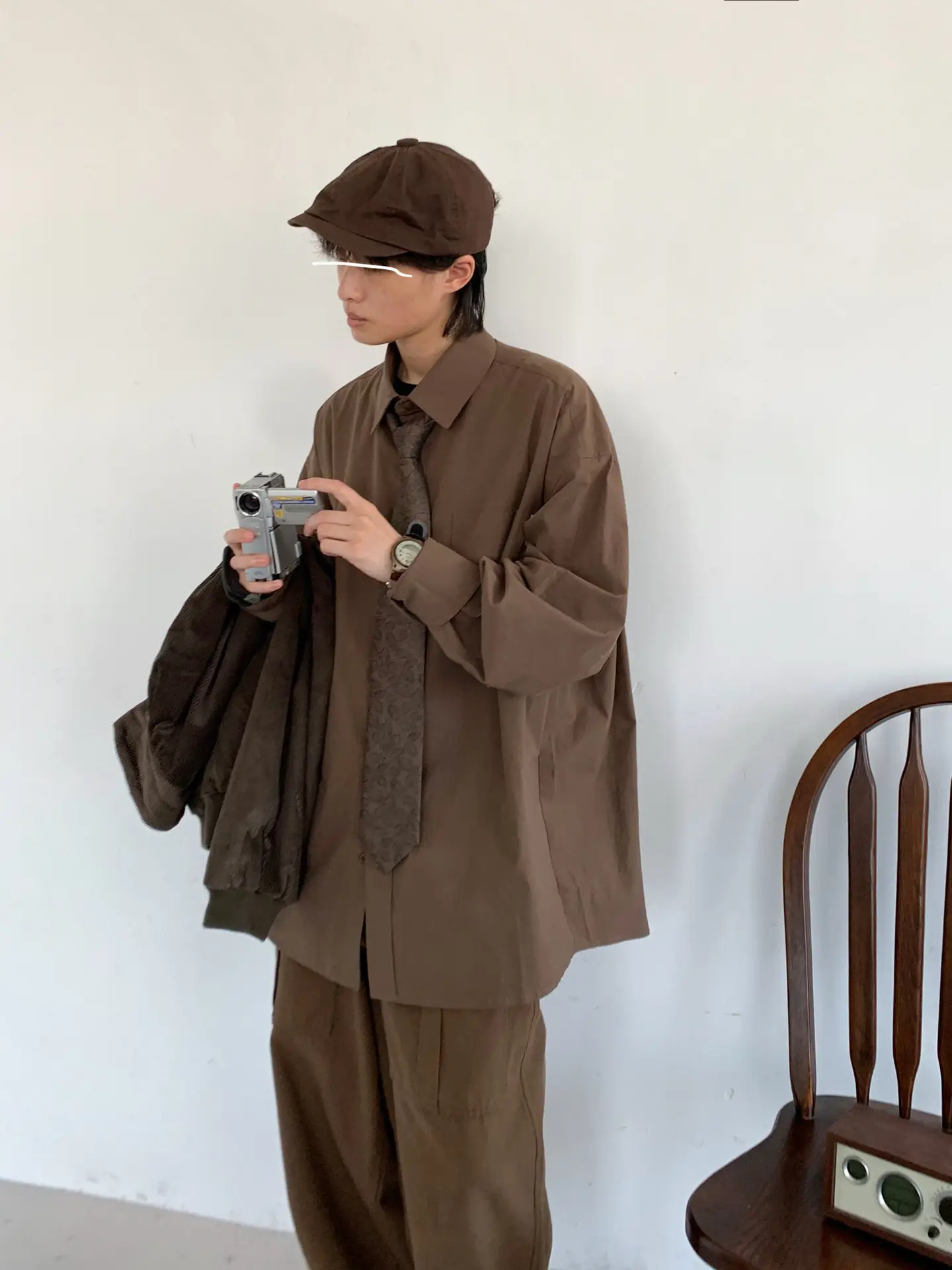 2023 Japanese Retro Long-Sleeve Shirt Brown Unisex Loose Overalls — feature 14