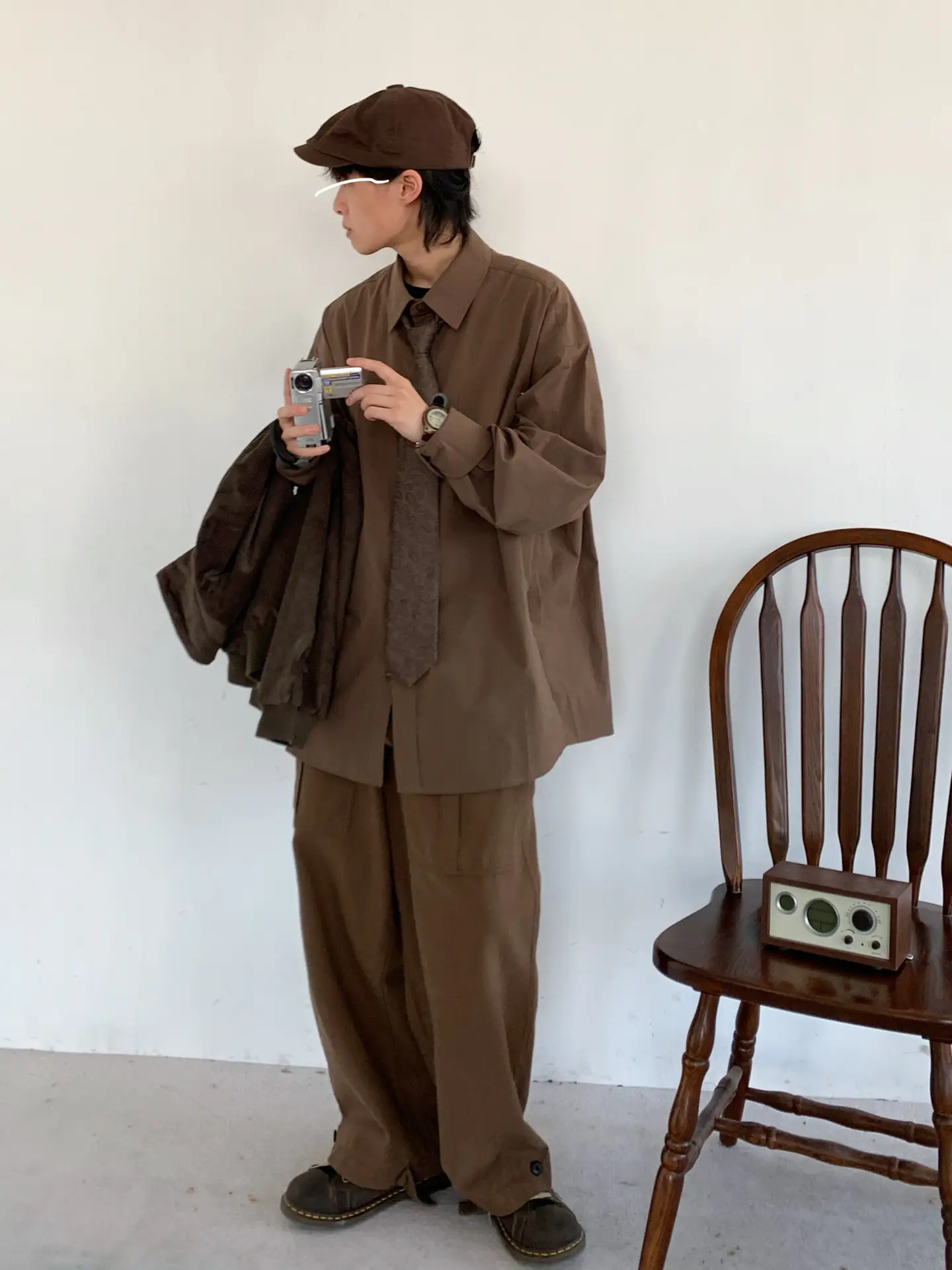 2023 Japanese Retro Long-Sleeve Shirt Brown Unisex Loose Overalls — feature 4