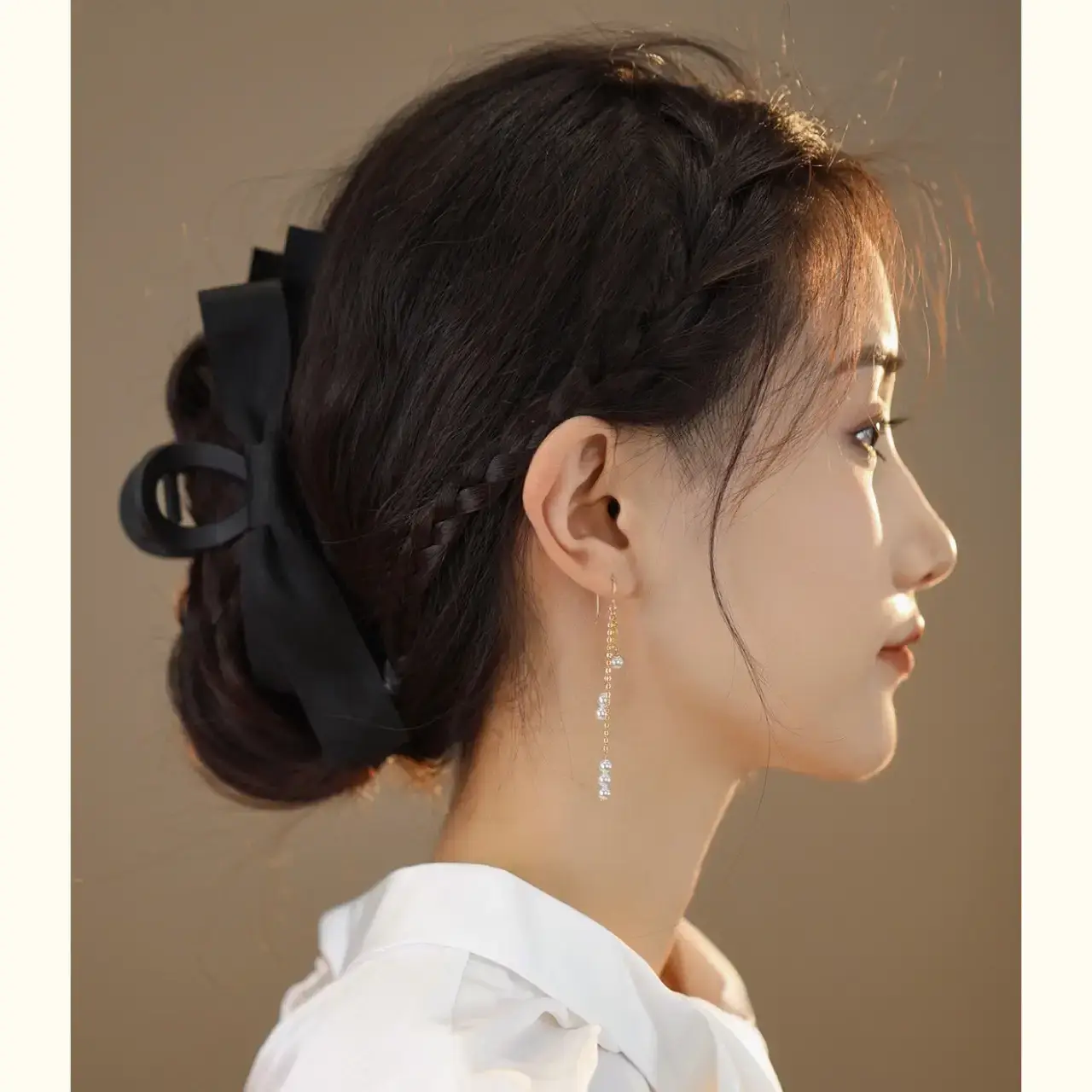 14K Gold Pearl Tassel Ear Hooks Women — feature 19