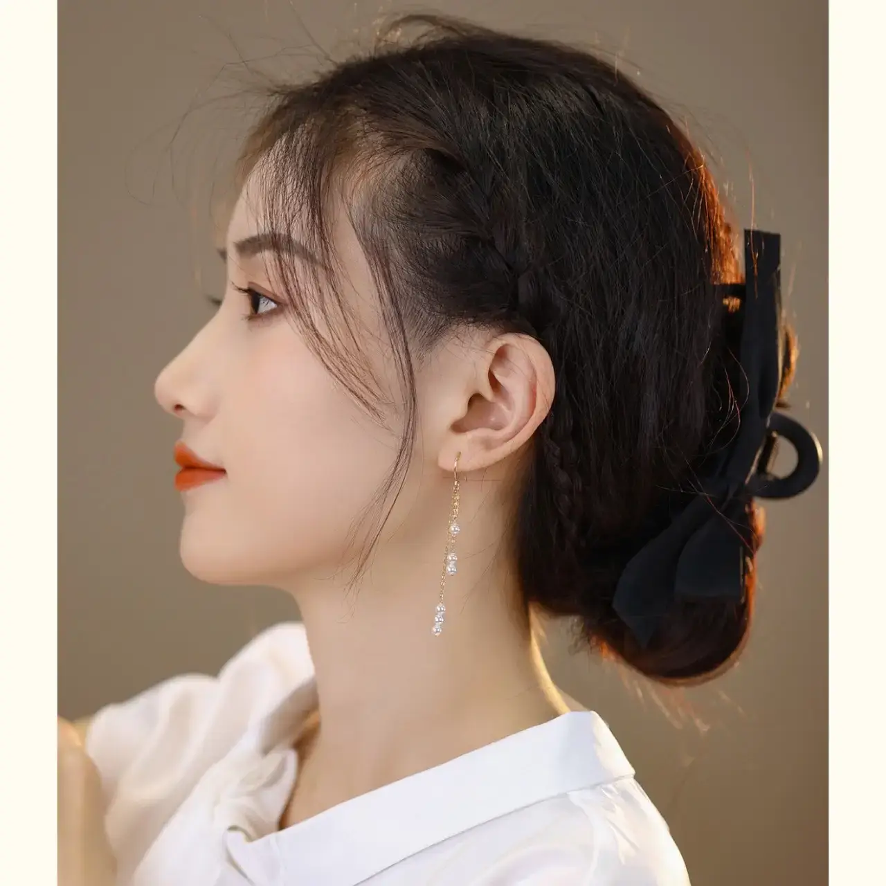 14K Gold Pearl Tassel Ear Hooks Women — feature 20