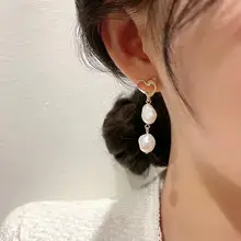 14K Gold Pearl Tassel Ear Hooks Women — feature 9