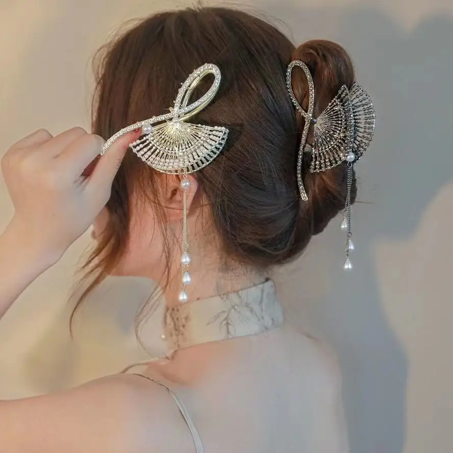 Suzuki Orchid Tassel Hair Clip Back for Girls — feature 5
