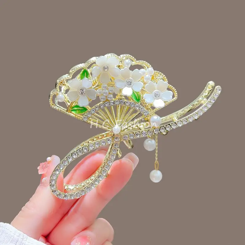Suzuki Orchid Tassel Hair Clip Back for Girls - Image 7