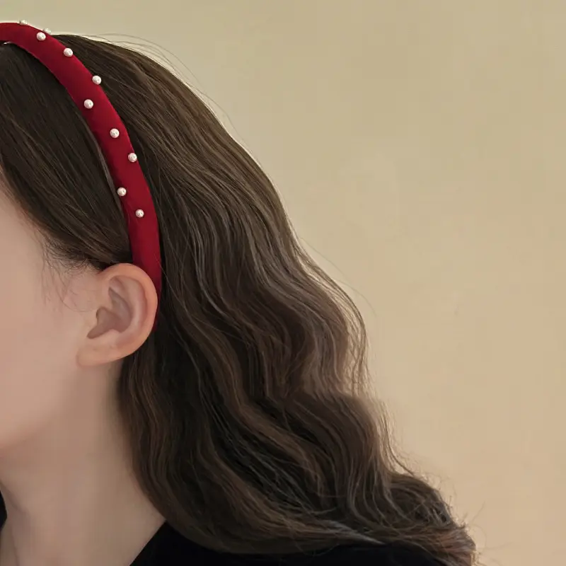 Retro Red Velvet Heart Headband with Pearl Accents — feature 3