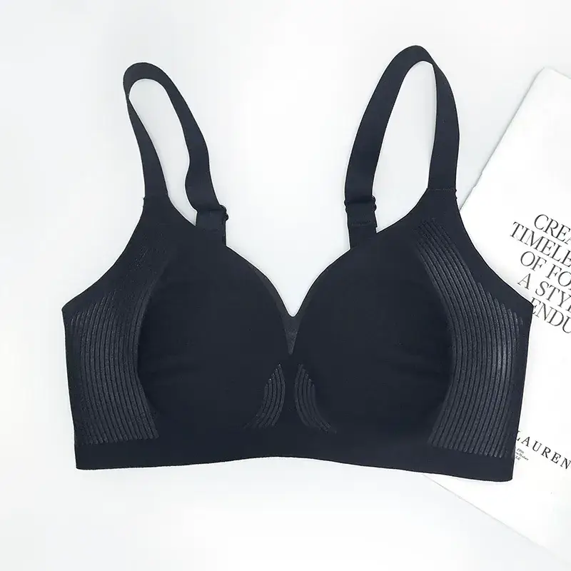 Nipple-Style Soft Lifting Bra Women Small - Image 5