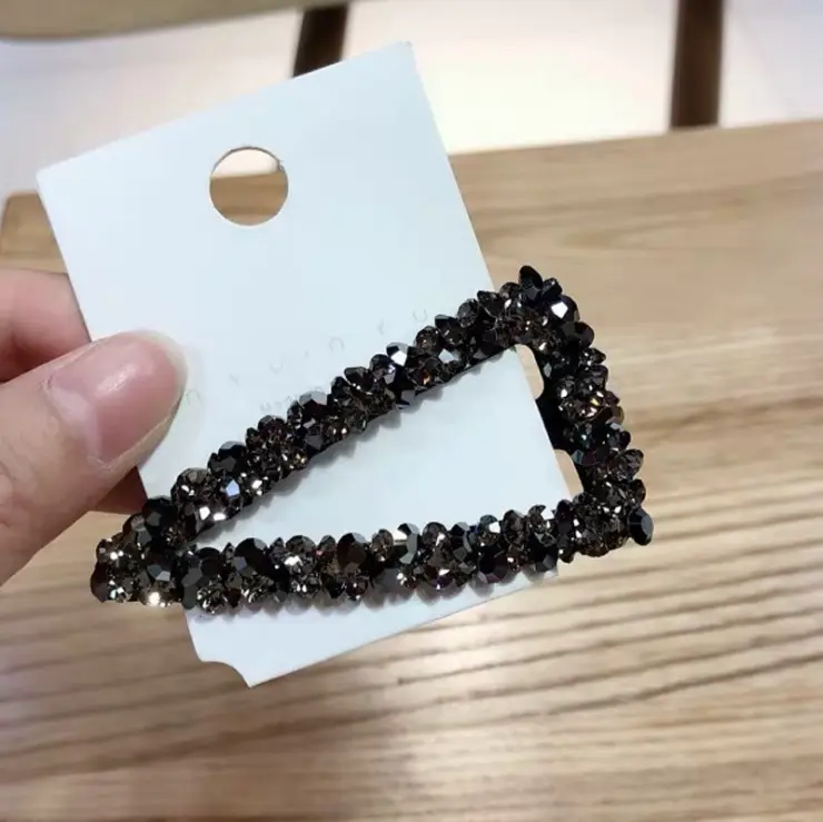 Korean Brand Rhinestone Hair Clips Set - Image 13