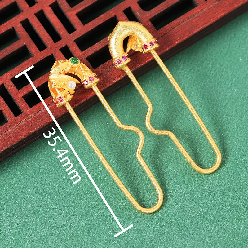Jewelry Pin for Men Women Ancient Gold Plated Bamboo Brooch