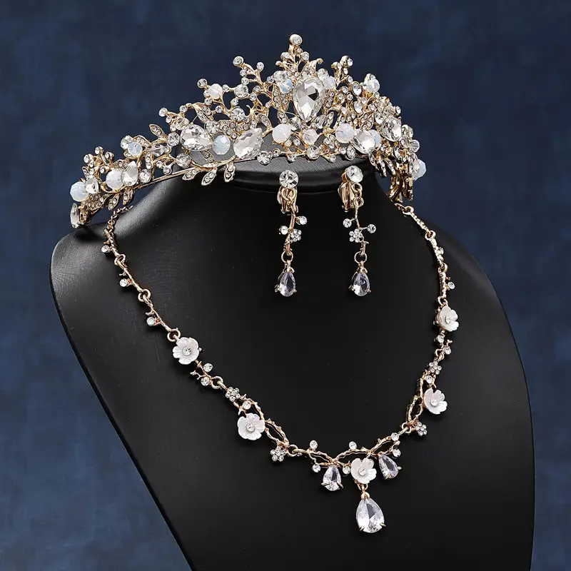Korean Bridal Jewelry Set with Crown Necklace & Earrings — feature 13
