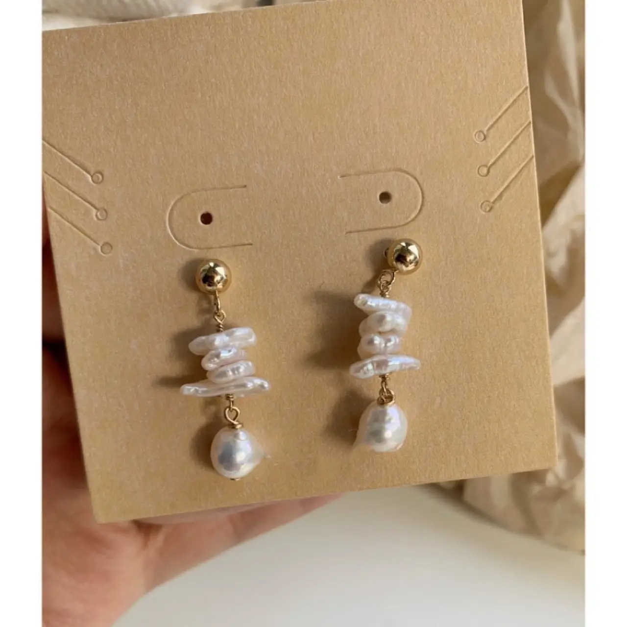 Elegant Pearl & Leather Ruffled Earrings for Women - Image 5