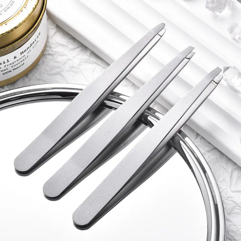 Black Eyebrow Clip Tweezers High Precision Pulling Tool - Image 10