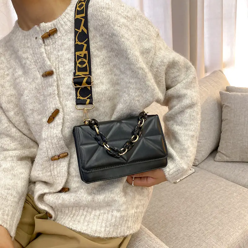 Black Quilted Crossbody Bag with Gold Chain Strap - Image 9