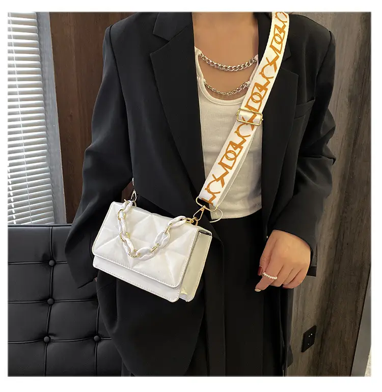 Black Quilted Crossbody Bag with Gold Chain Strap — feature 15